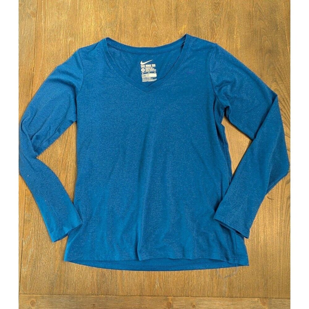 The Nike Tee Athletic Cut Dri Fit Medium